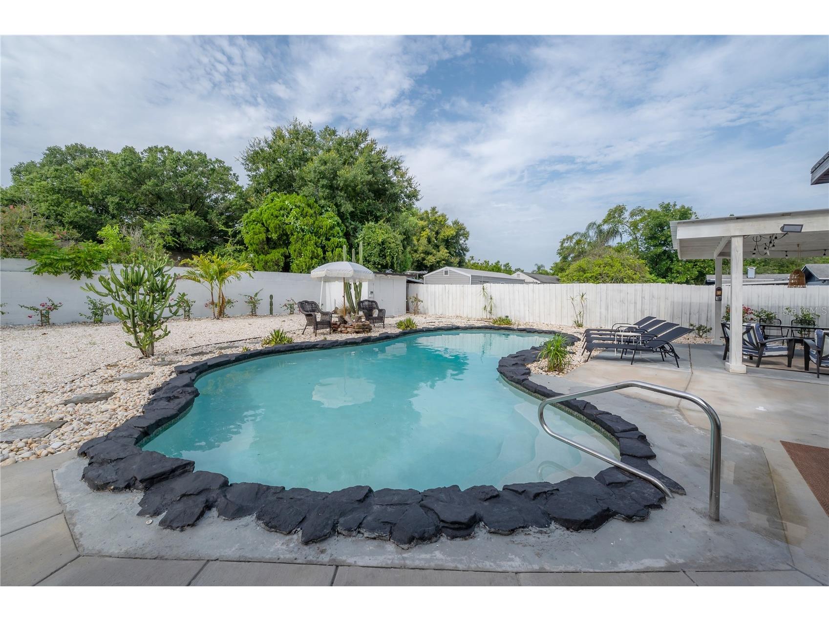 1304 W Bogie Drive Tampa FL 33612 TB8491148 image60