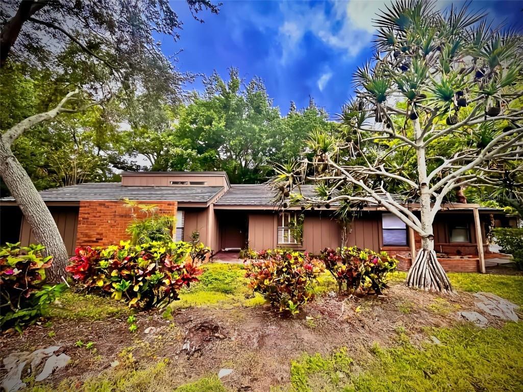 1304 Water Oak Way N Bradenton FL 34209 A4590651 image1