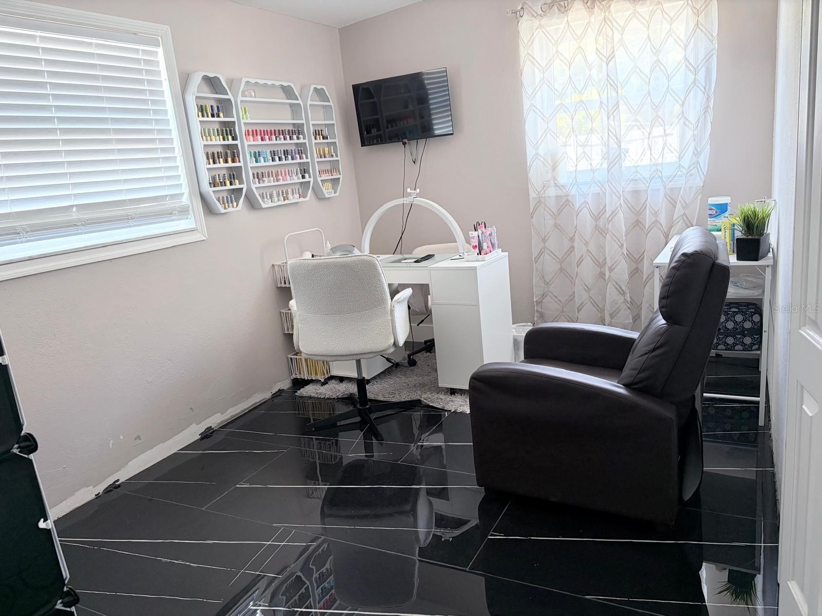 1304 Windsor Way Tampa FL 33619 TB8503414 image10