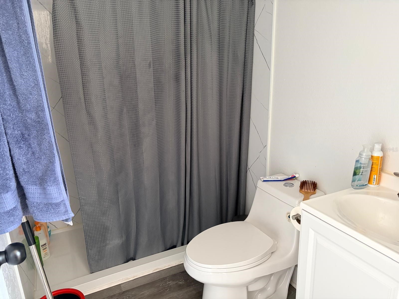 1304 Windsor Way Tampa FL 33619 TB8503414 image16