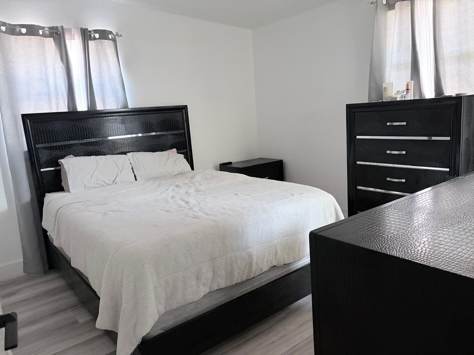 1304 Windsor Way Tampa FL 33619 TB8503414 image9