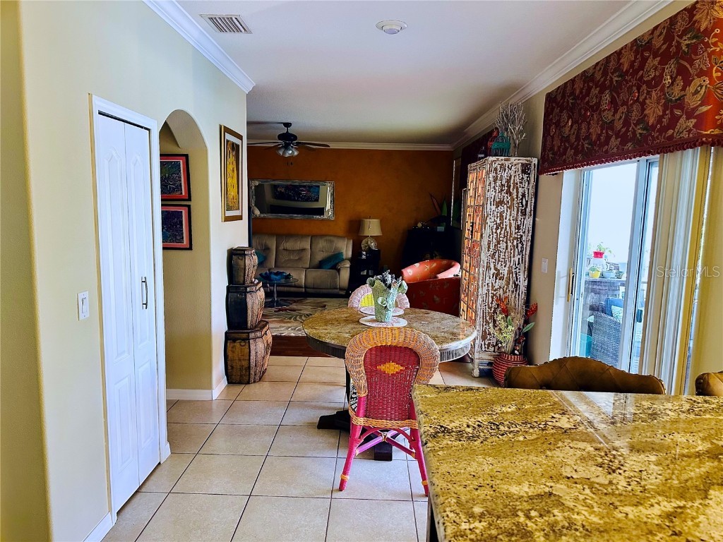 13040 Avalon Crest Court Riverview FL 33579 TB8422950 image11