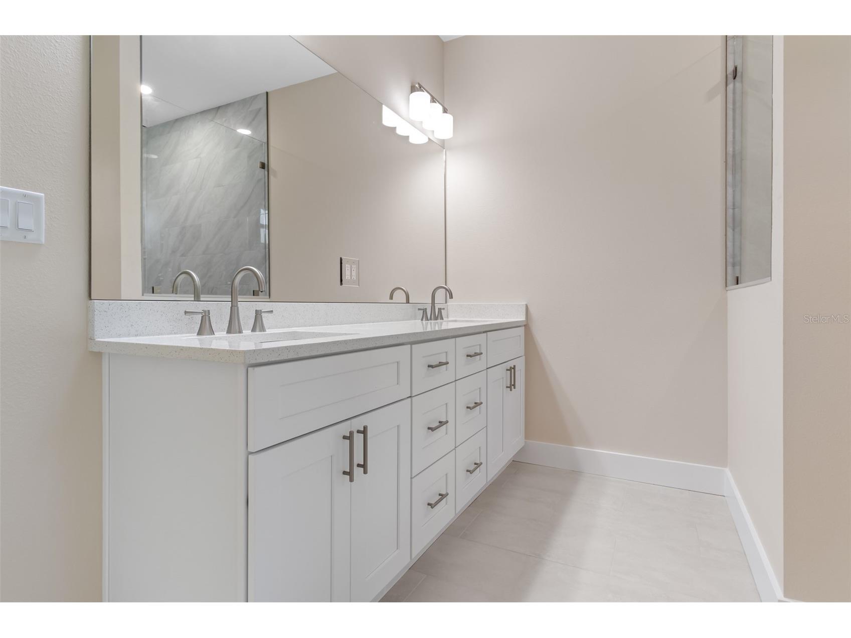 13040 Tinamou Avenue Weeki Wachee FL 34614 TB8448998 image36