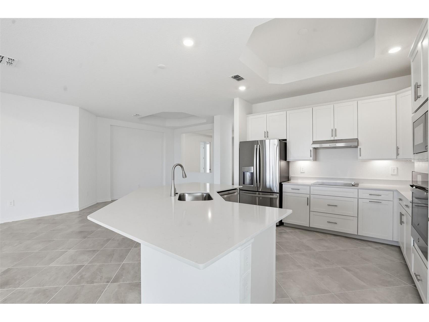 13044 Tulum Loop Venice FL 34293 TB8467762 image10