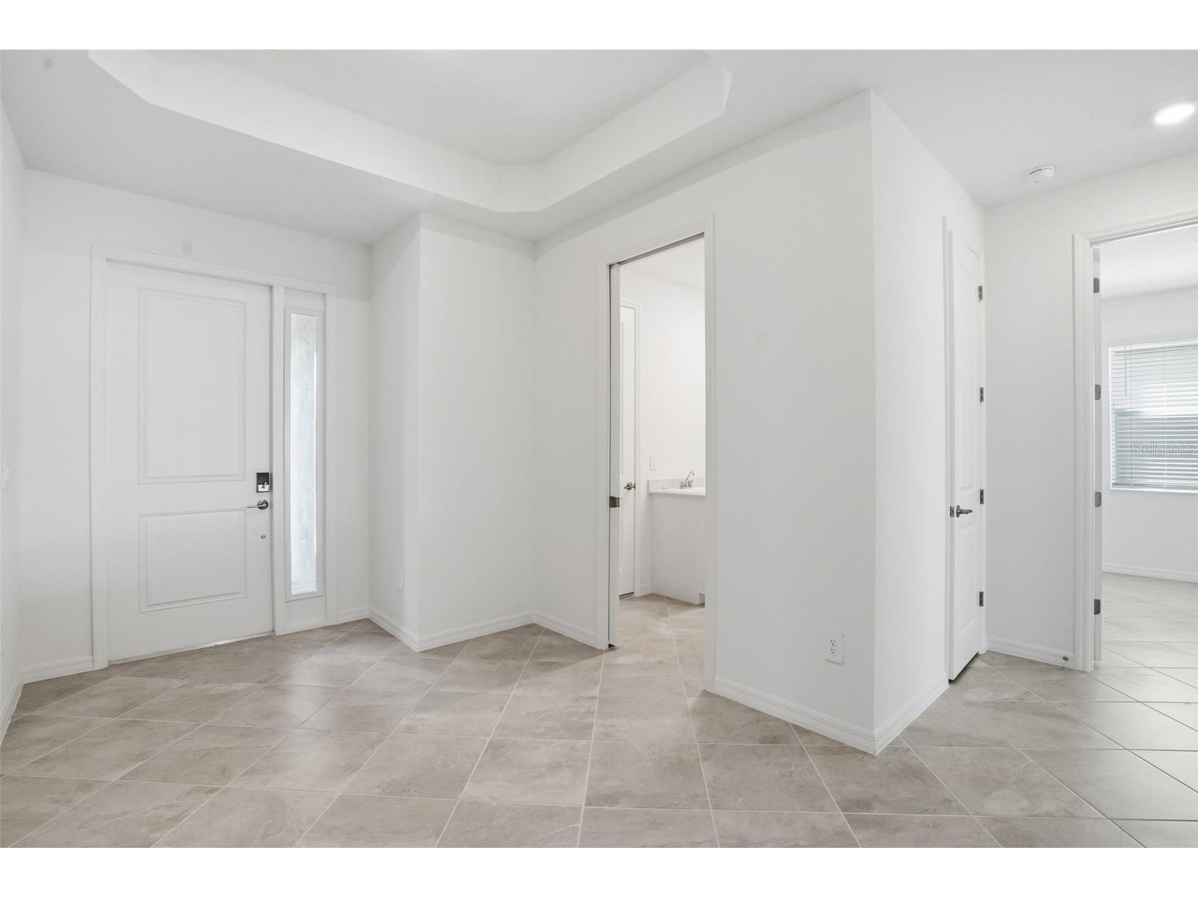 13044 Tulum Loop Venice FL 34293 TB8467762 image5