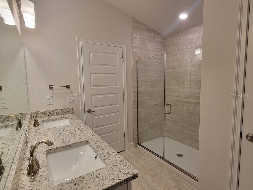 13046 Kent Bradley Street Dade City FL 33525 TB8432096 image20