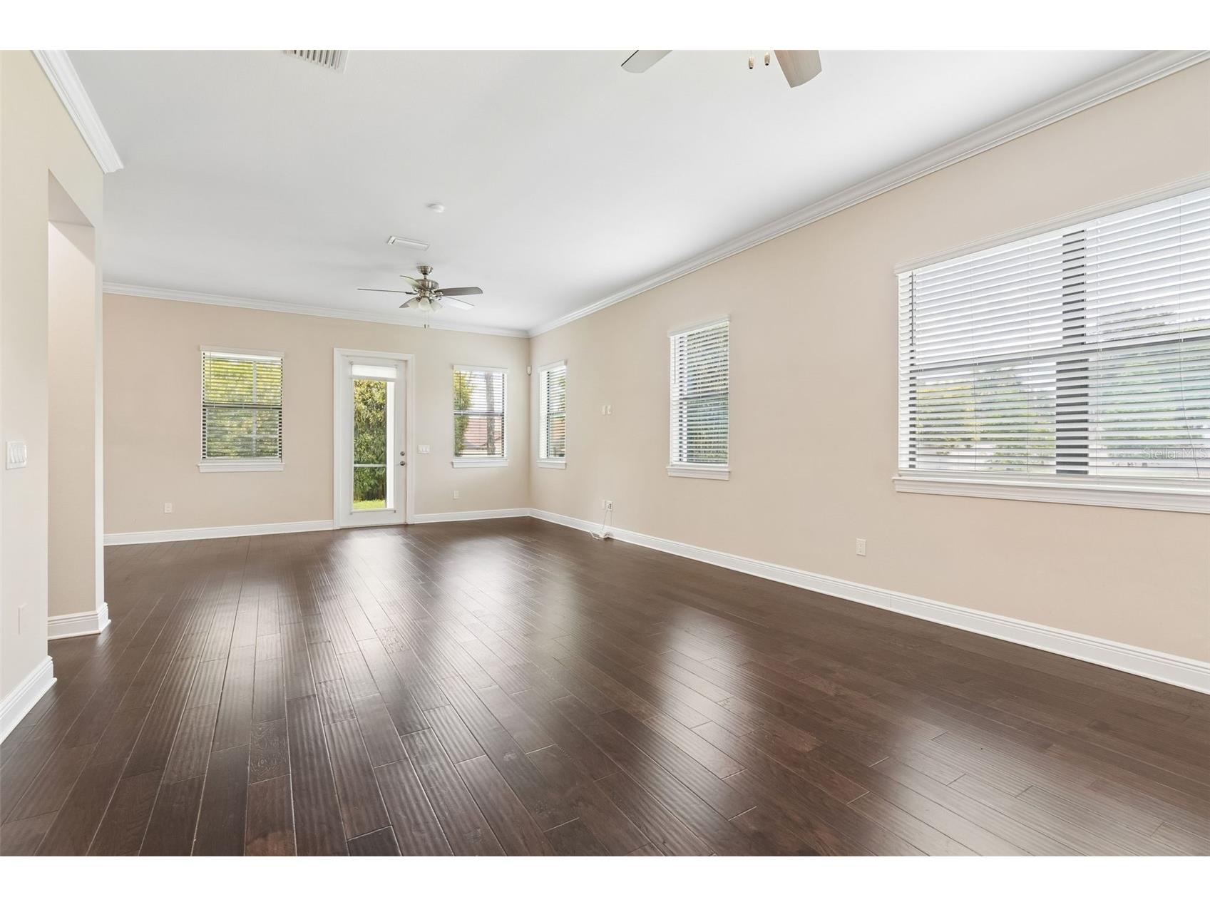 13047 Sanctuary Village Lane Tampa FL 33624 TB8510538 image11