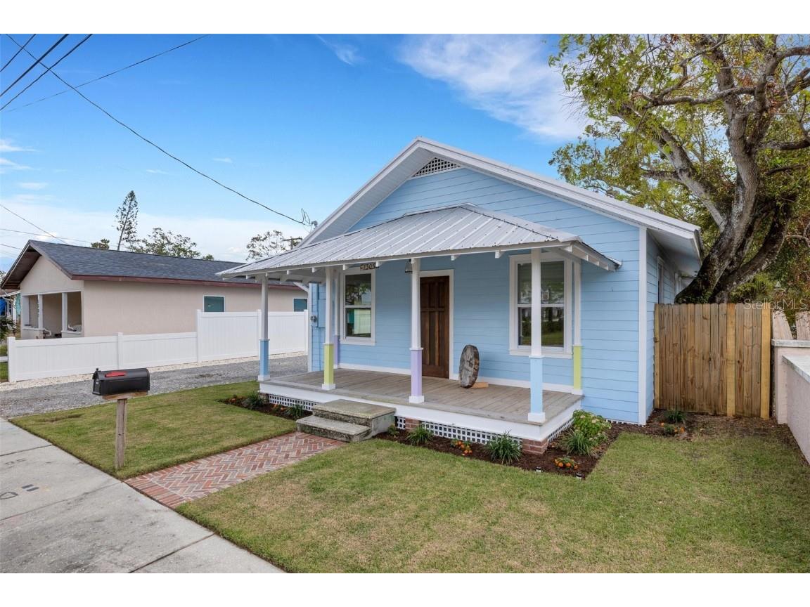 1305 11th Avenue W Bradenton FL 34205 A4628803 image1