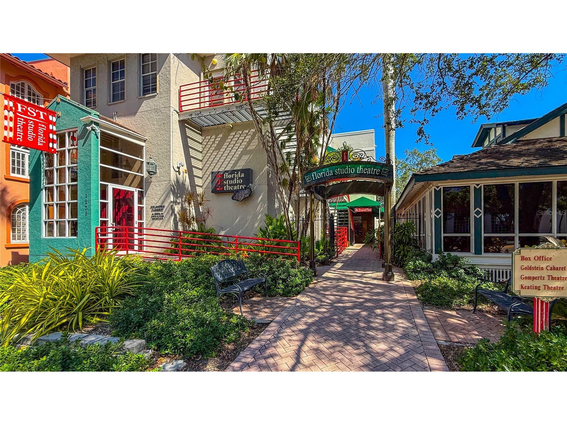 1305 4th Street #202P Sarasota FL 34236 A4642427 image14