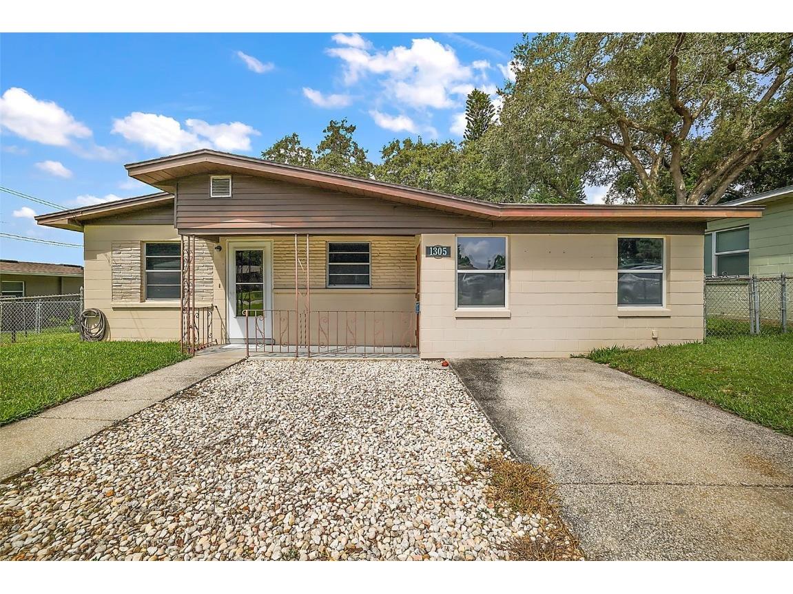 1305 Dora Drive Leesburg FL 34748 G5084768 image1