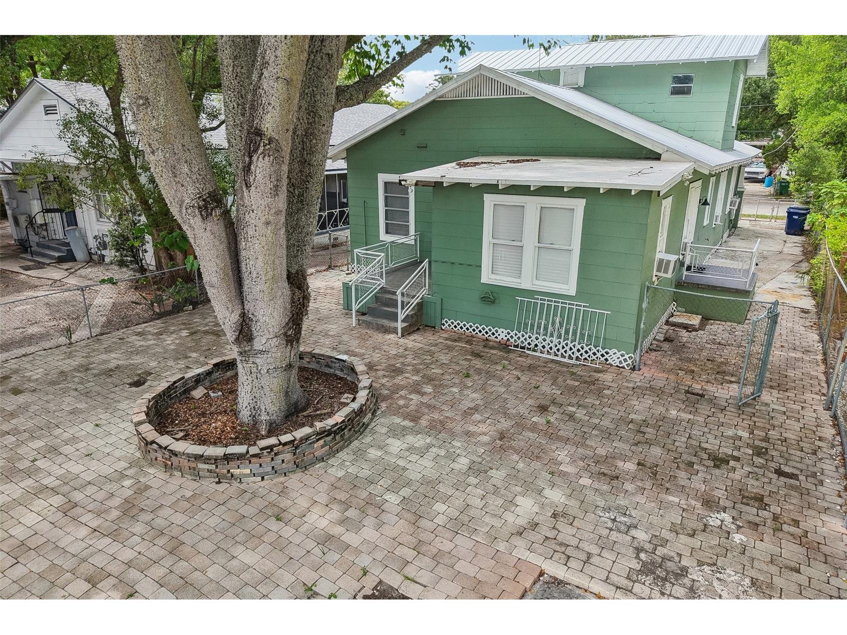 1305 E 17th Avenue Tampa FL 33605 TB8518297 image51
