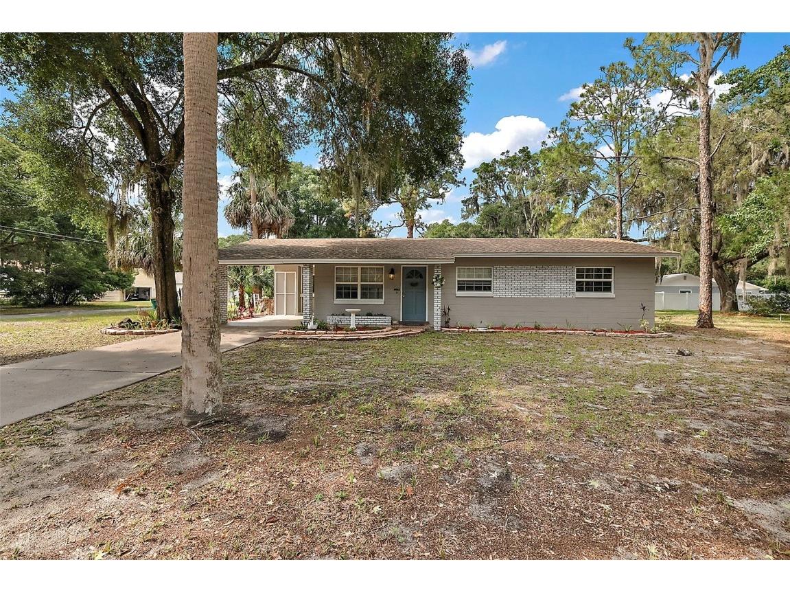 1305 E 9th Avenue Mount Dora FL 32757 G5082117 image1
