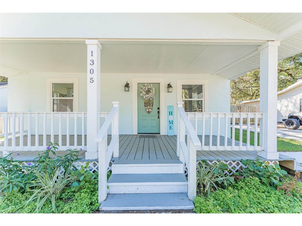 1305 E Osborne Avenue Tampa FL 33603 T3438369 image1