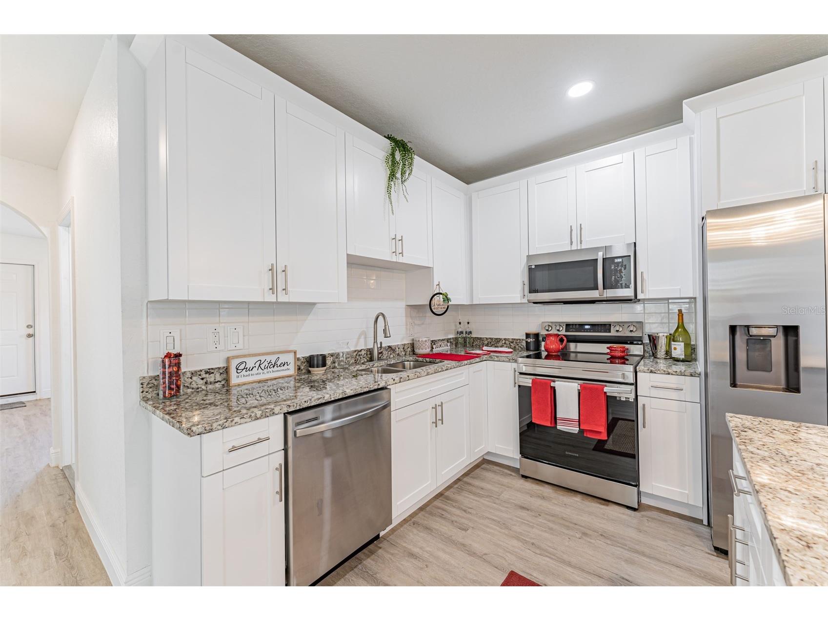 1305 E Osborne Avenue Tampa FL 33603 TB8481457 image14