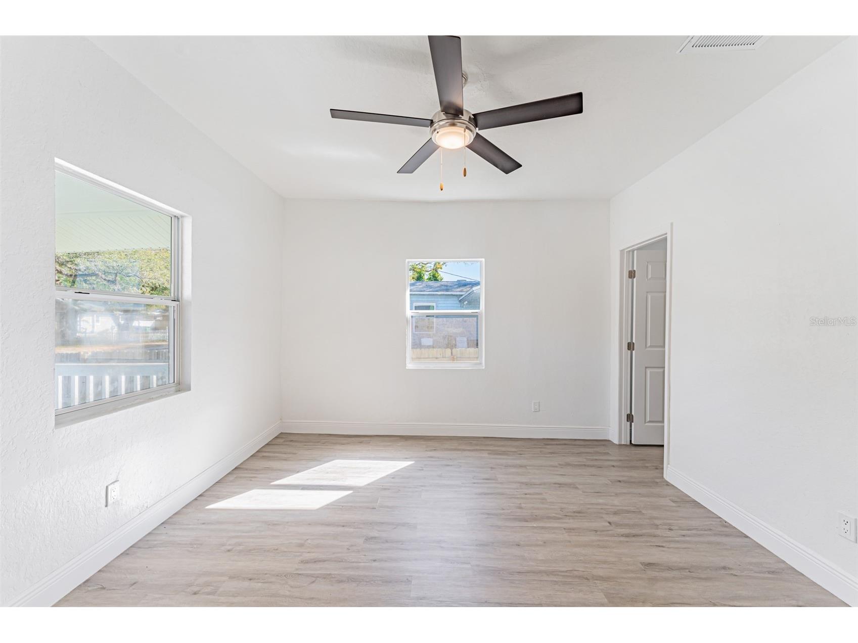 1305 E Osborne Avenue Tampa FL 33603 TB8481457 image17