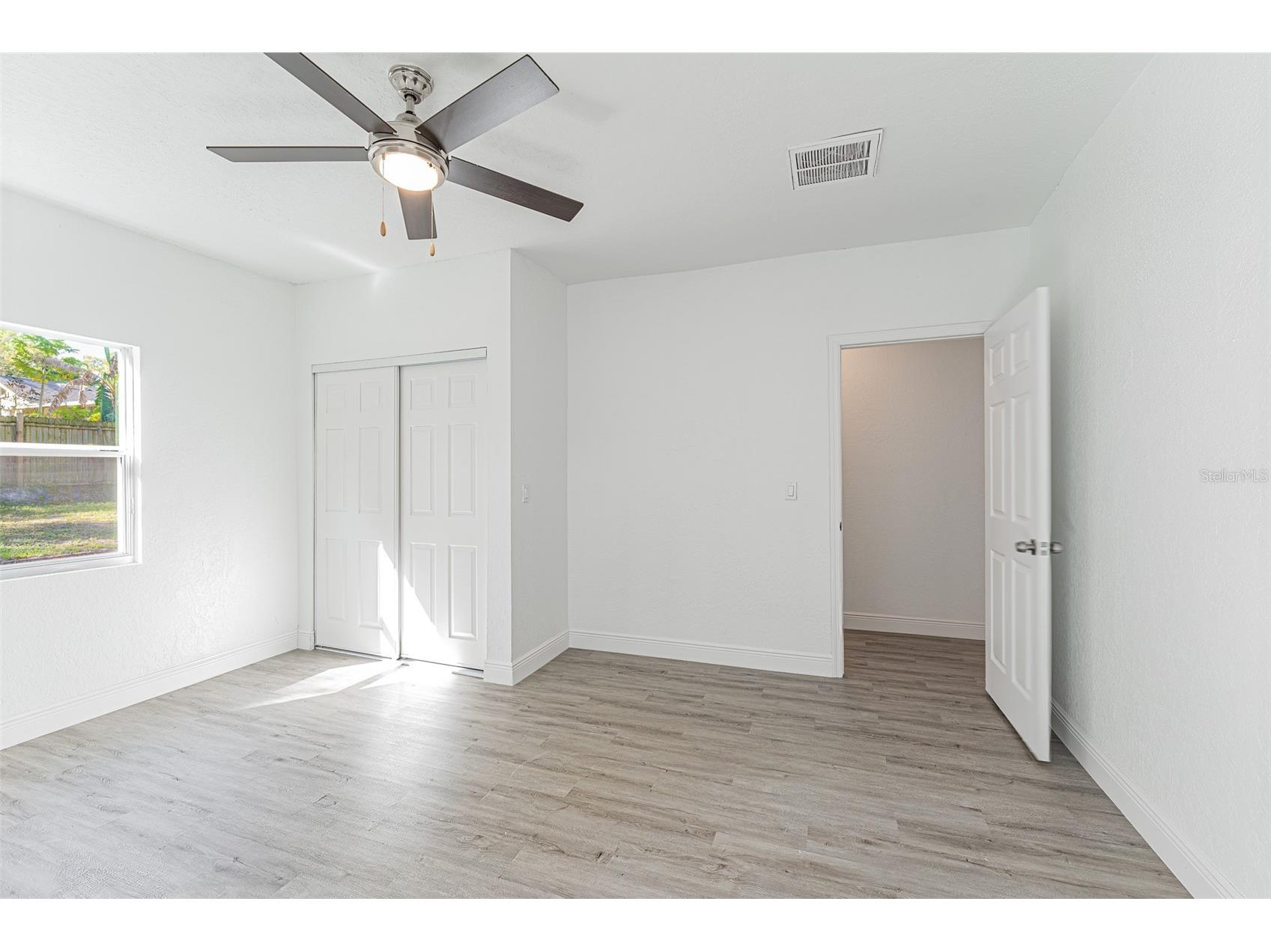 1305 E Osborne Avenue Tampa FL 33603 TB8481457 image24