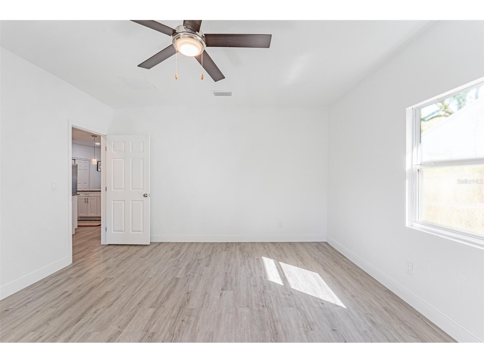 1305 E Osborne Avenue Tampa FL 33603 TB8481457 image25