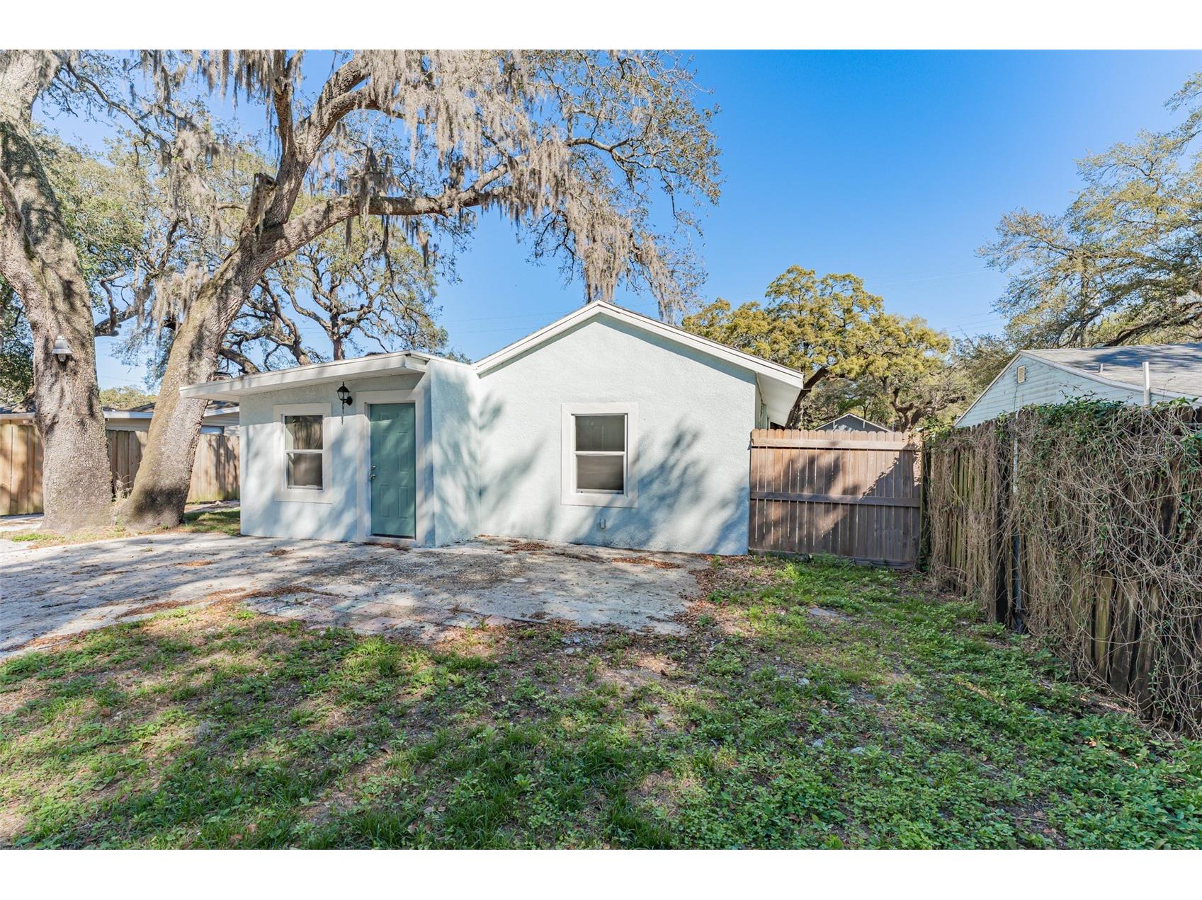 1305 E Osborne Avenue Tampa FL 33603 TB8481457 image37