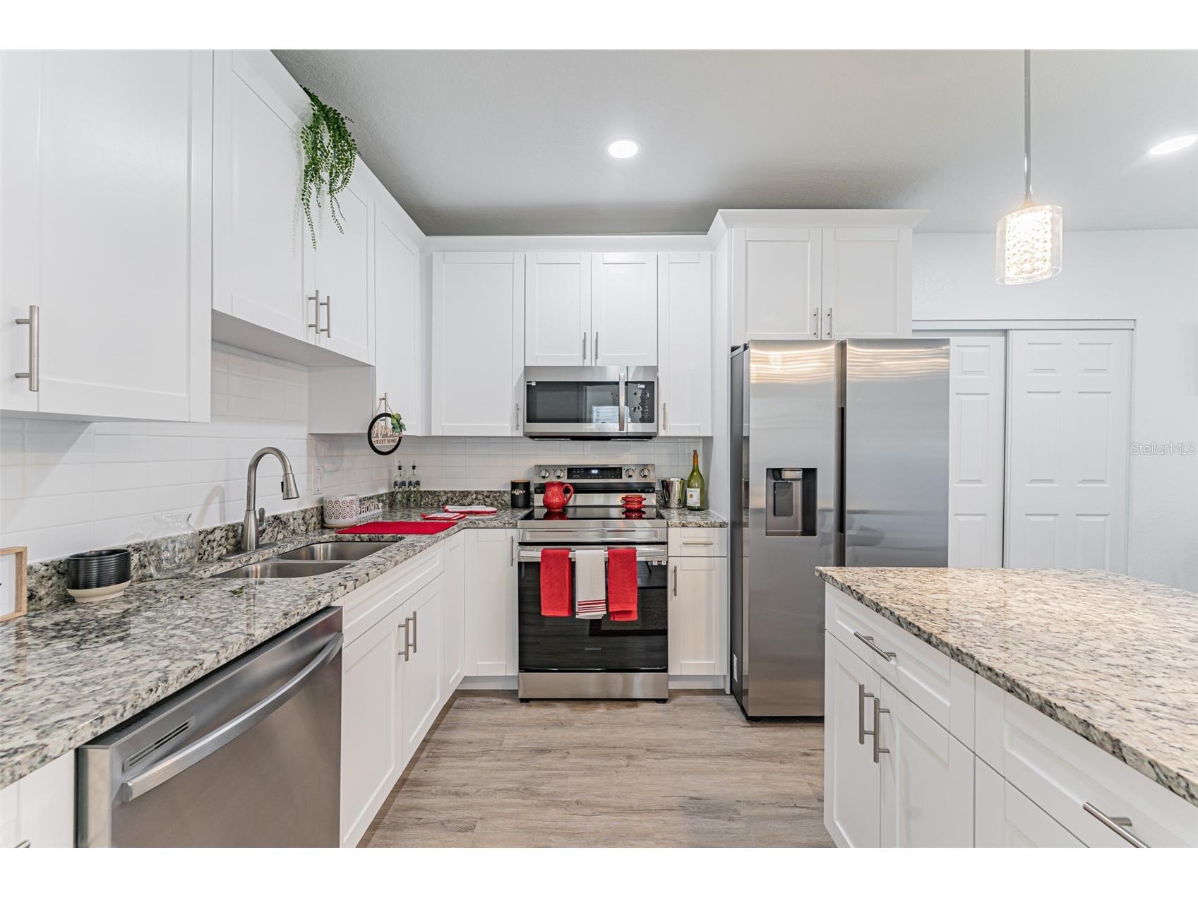 1305 E Osborne Avenue Tampa FL 33603 TB8481457 image5