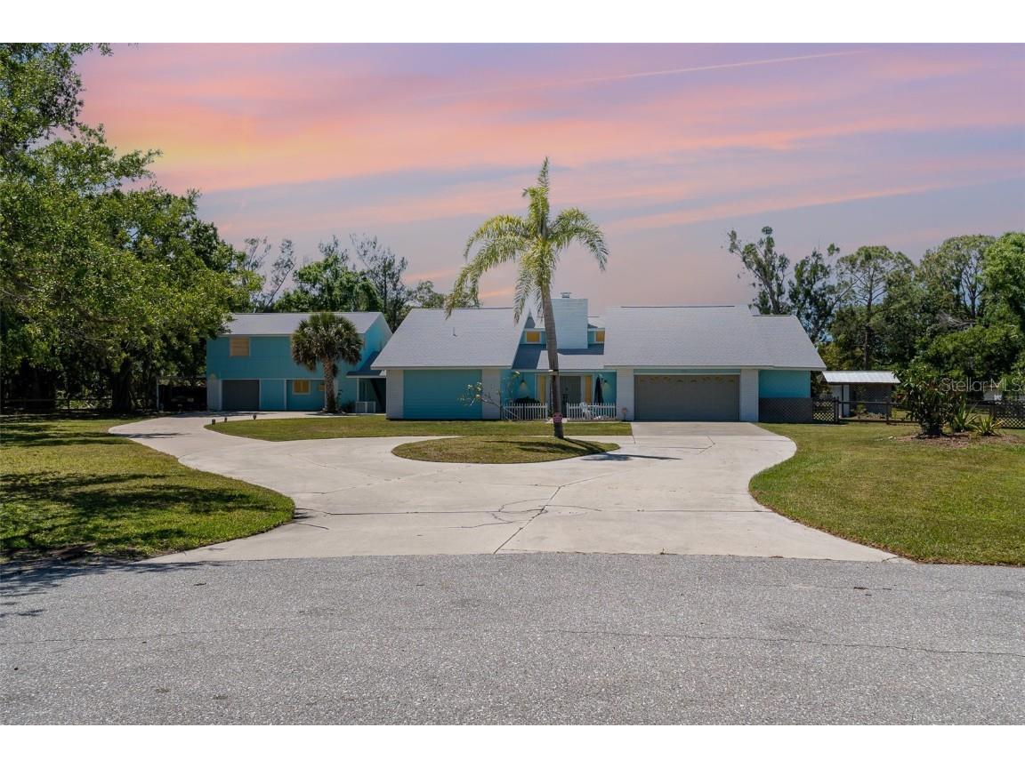 1305 Greenfield Circle Venice FL 34292 TB8375264 image1