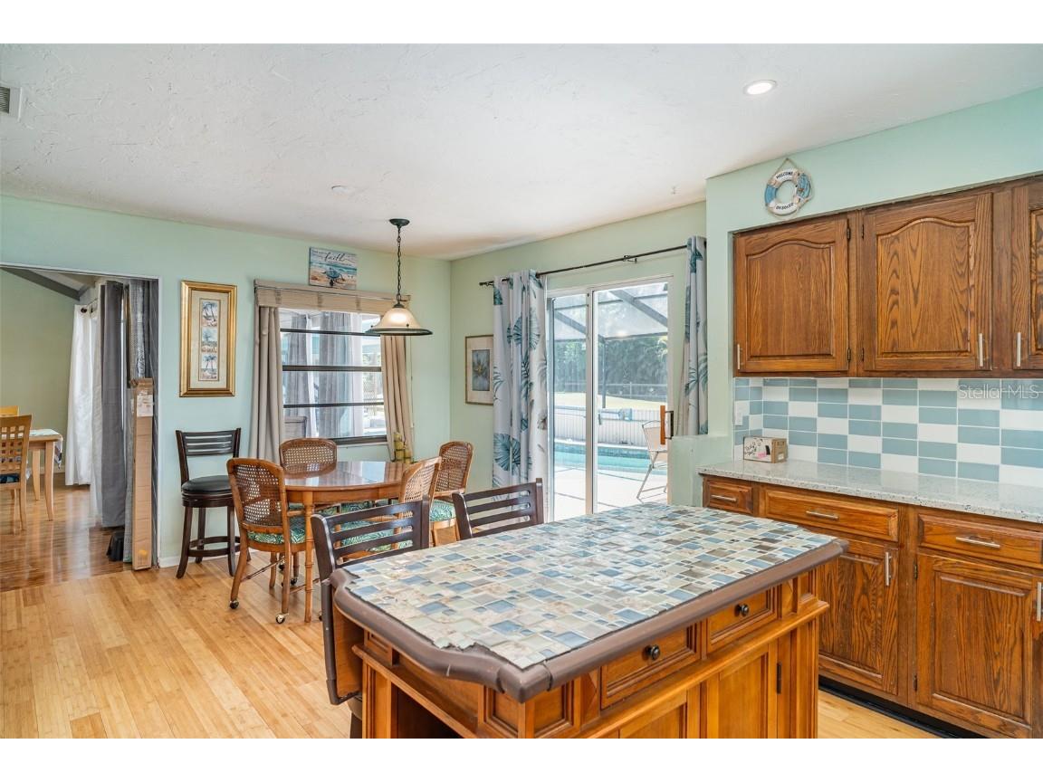 1305 Greenfield Circle Venice FL 34292 TB8375264 image12