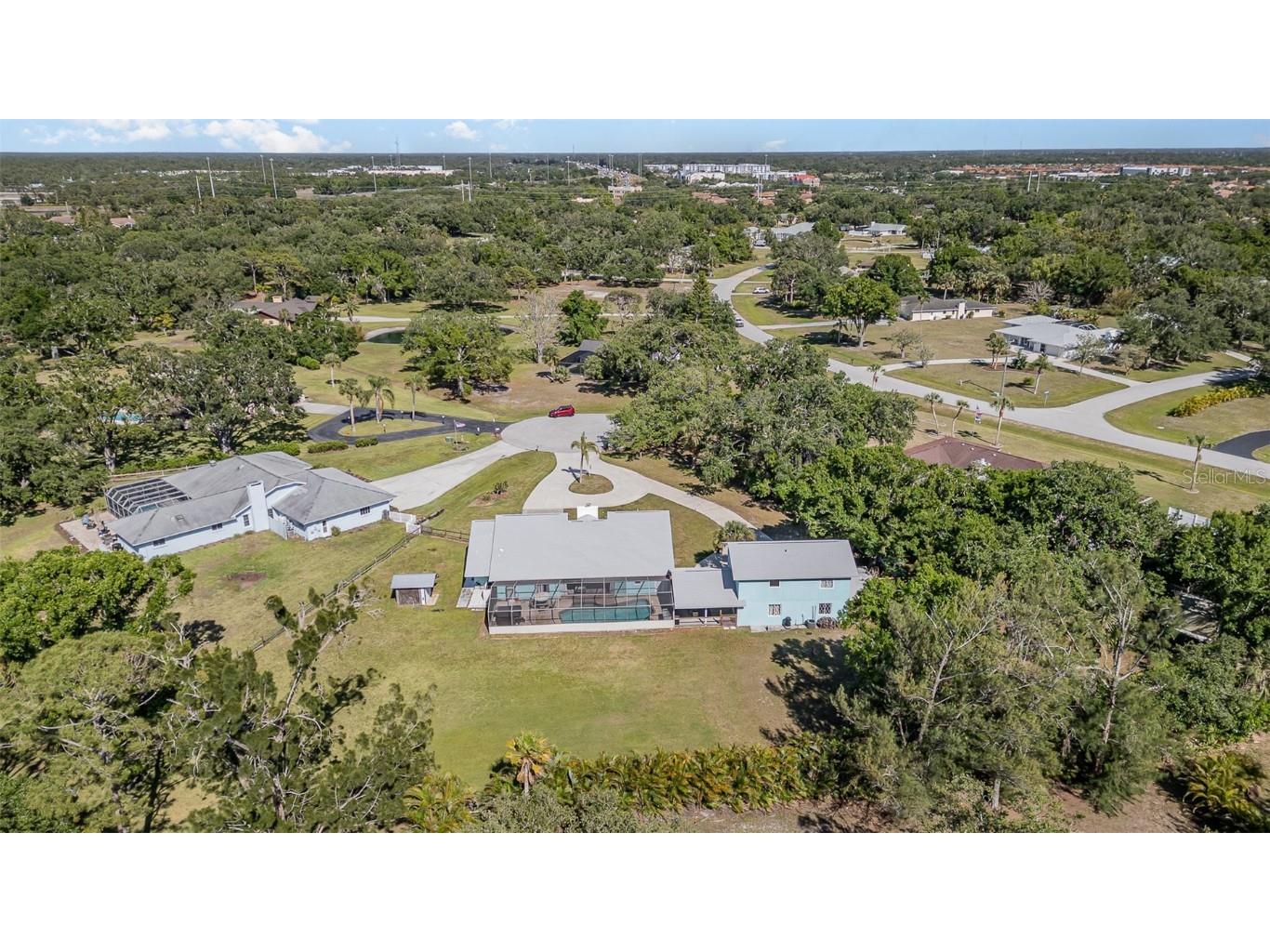 1305 Greenfield Circle Venice FL 34292 TB8375264 image38