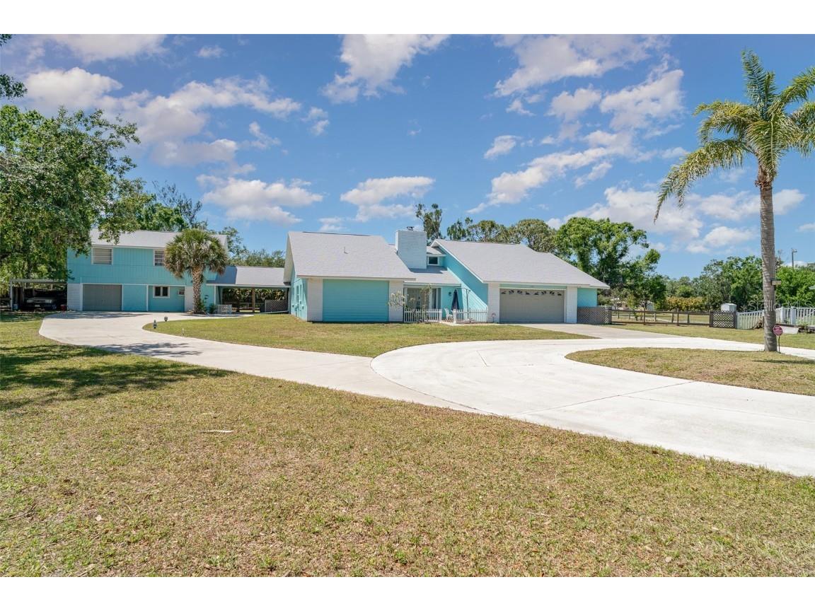 1305 Greenfield Circle Venice FL 34292 TB8375264 image5