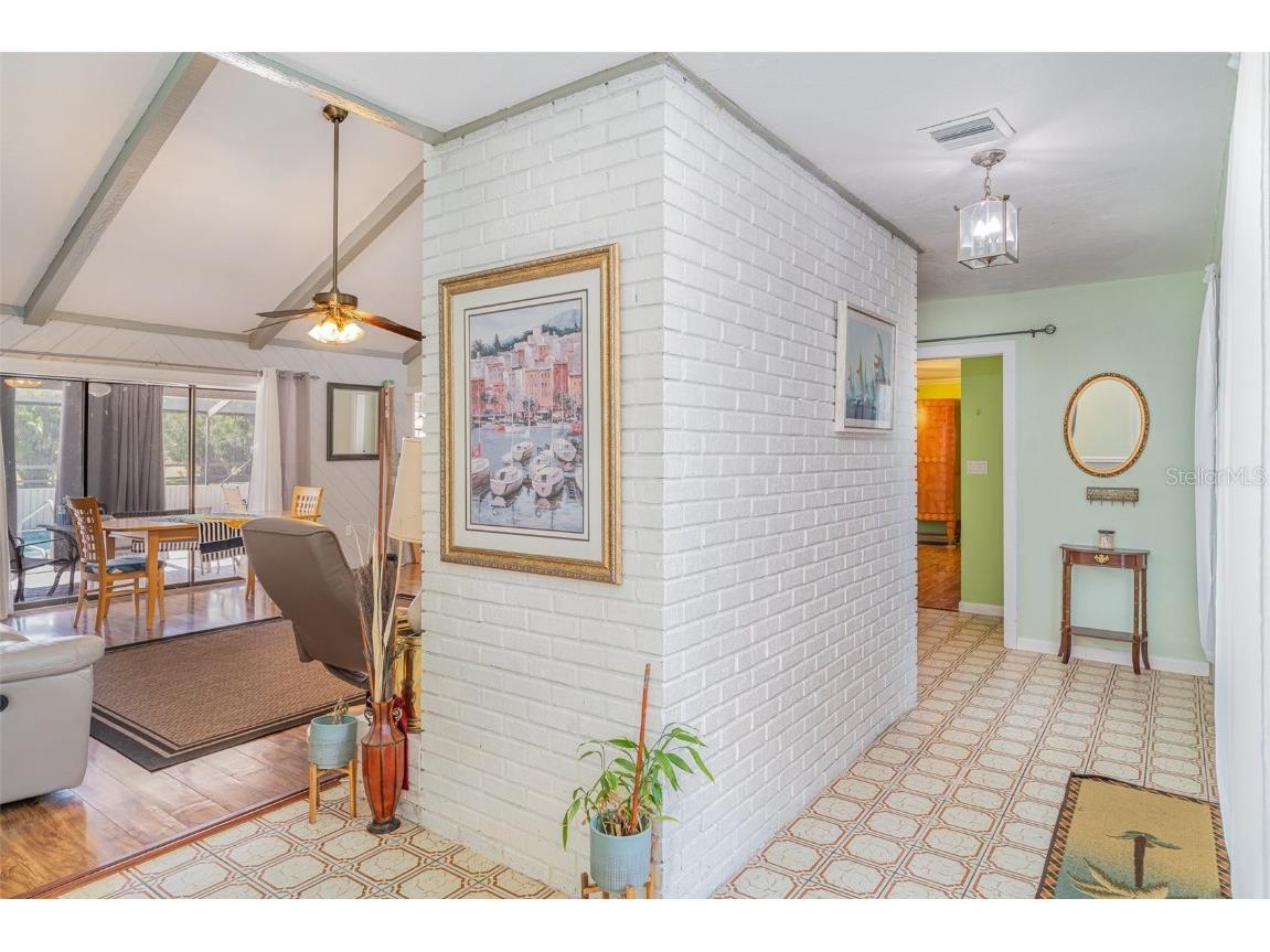 1305 Greenfield Circle Venice FL 34292 TB8375264 image8