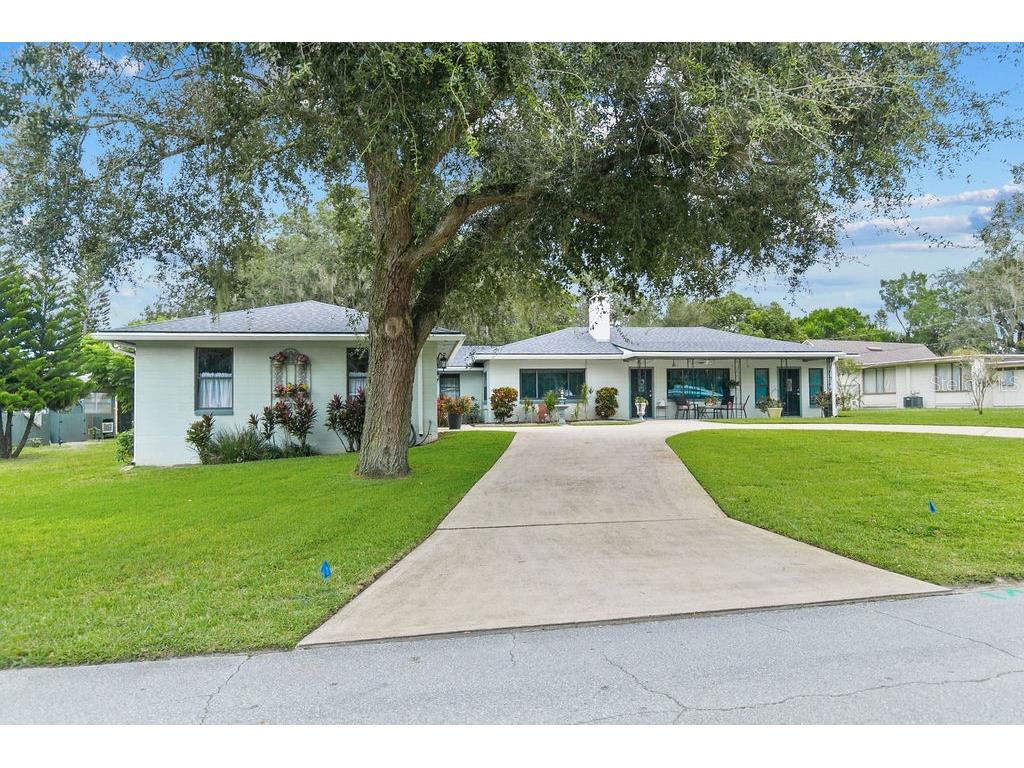 1305 Greenwood Street Titusville FL 32780 O6351392 image2