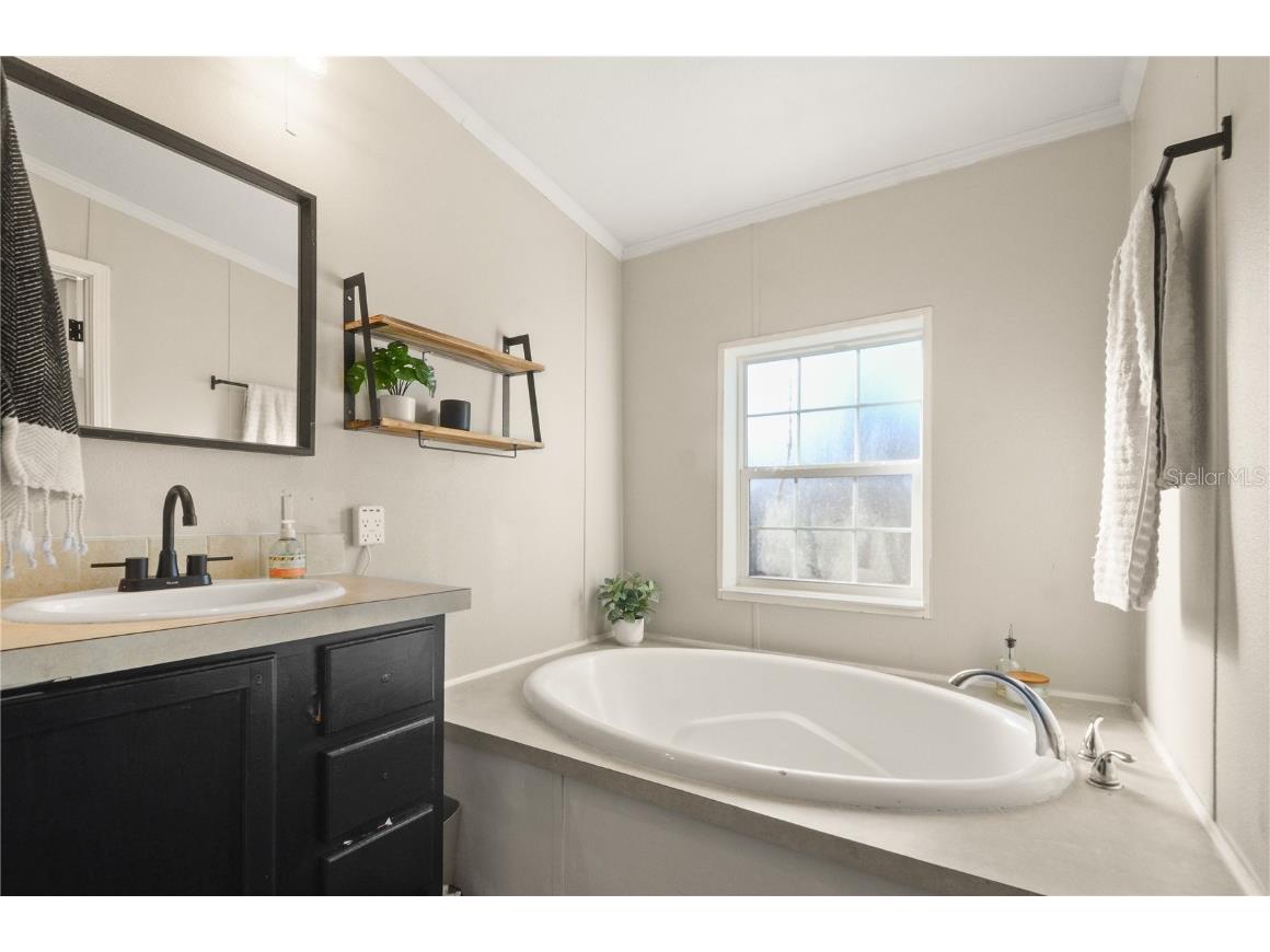 1305 Groveland Avenue Orlando FL 32806 O6355831 image16