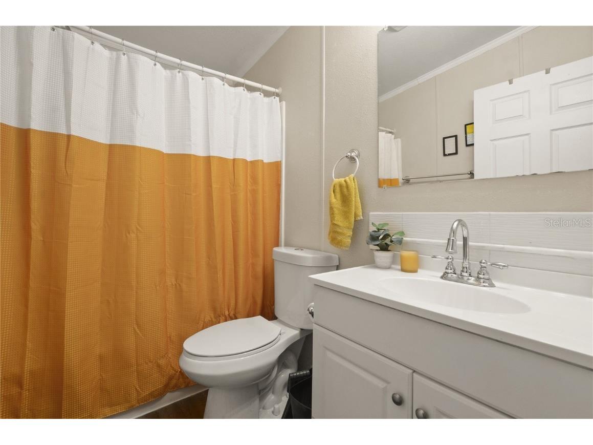 1305 Groveland Avenue Orlando FL 32806 O6355831 image20