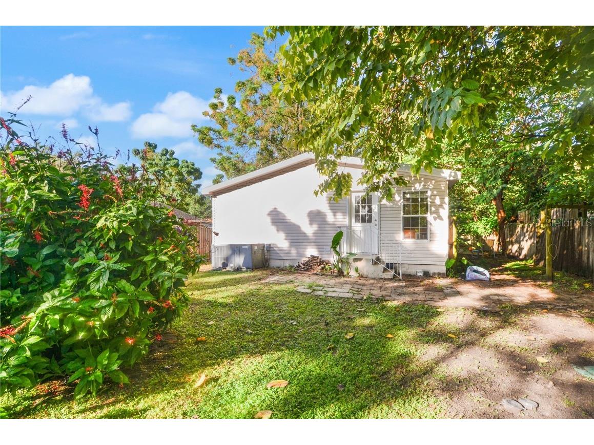 1305 Groveland Avenue Orlando FL 32806 O6355831 image23