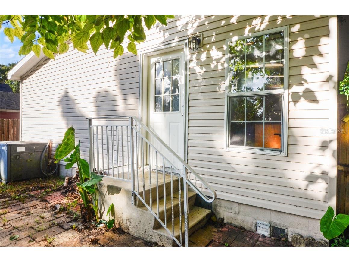 1305 Groveland Avenue Orlando FL 32806 O6355831 image24