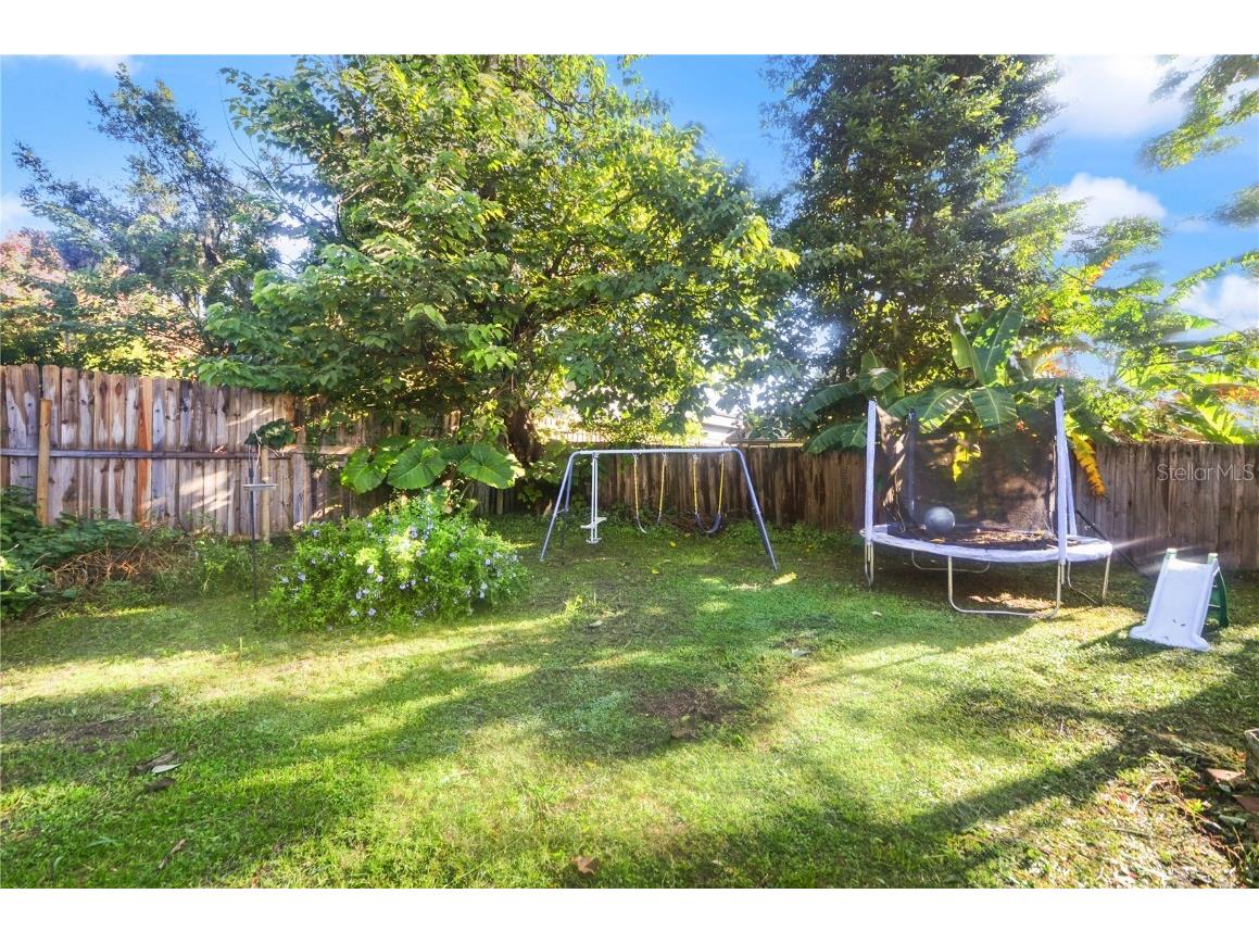 1305 Groveland Avenue Orlando FL 32806 O6355831 image25