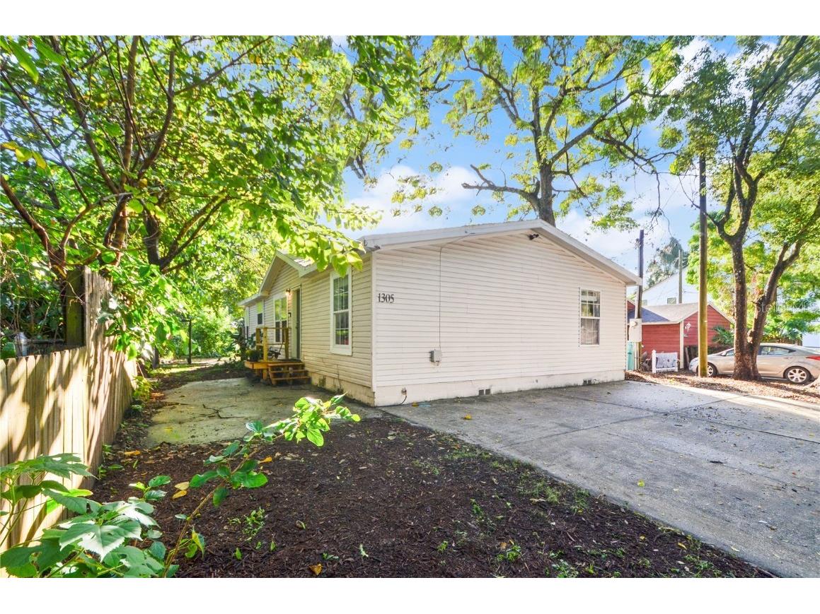 1305 Groveland Avenue Orlando FL 32806 O6355831 image28