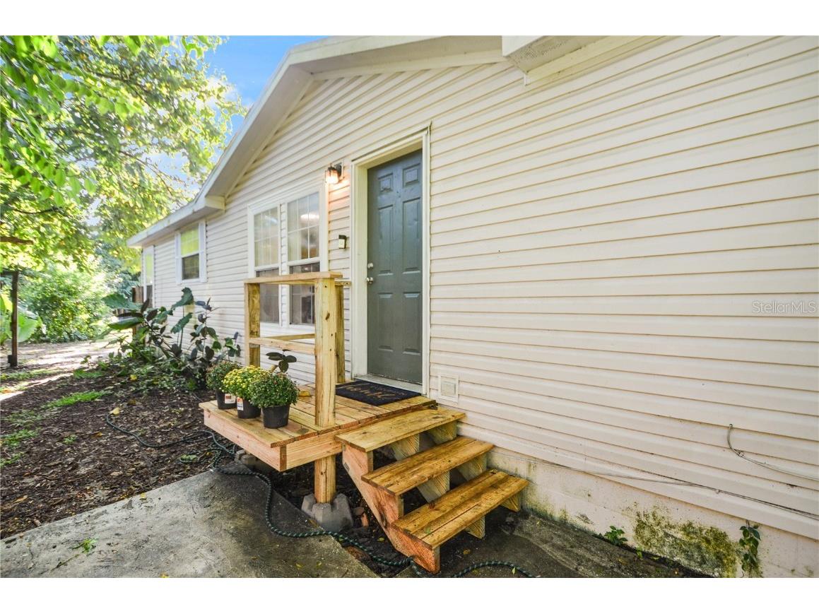 1305 Groveland Avenue Orlando FL 32806 O6355831 image4