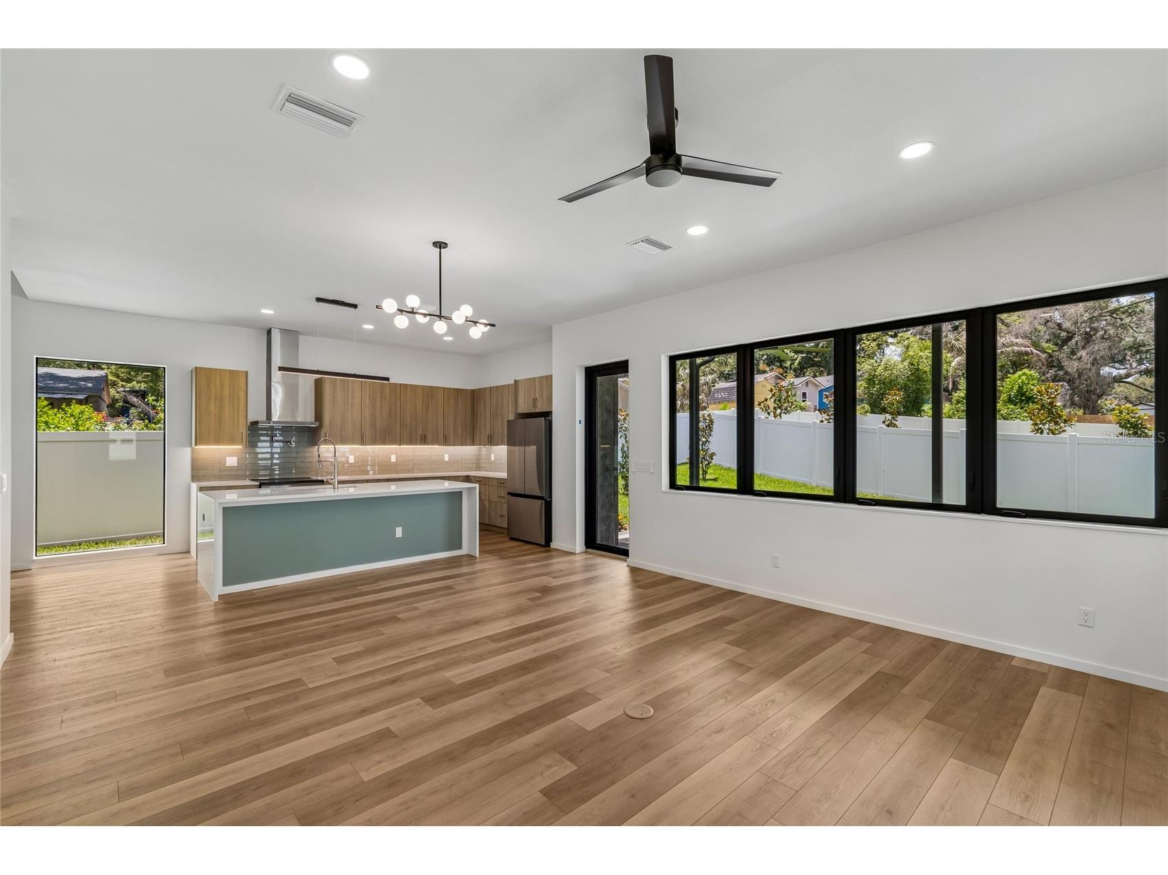1305 Hilton Place Tampa FL 33604 TB8476383 image26