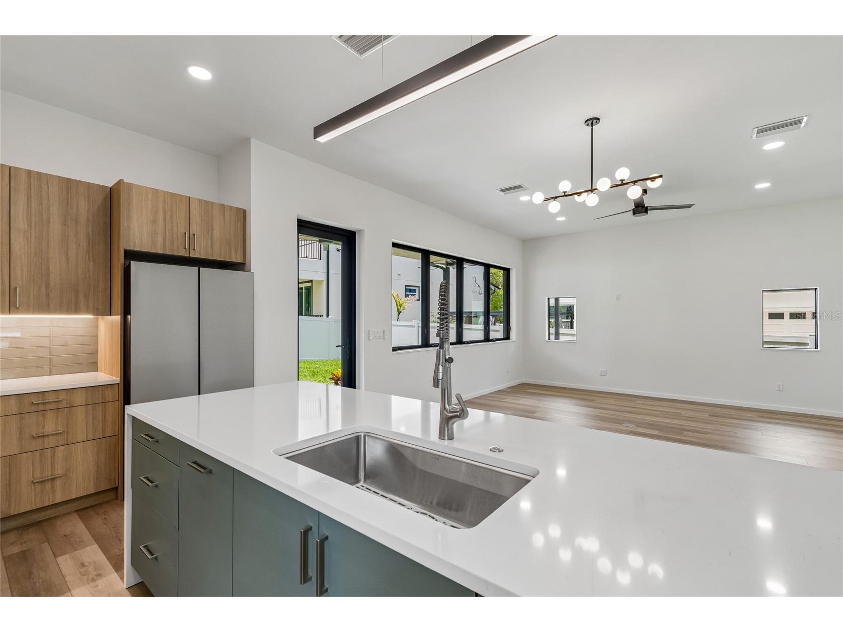 1305 Hilton Place Tampa FL 33604 TB8476383 image36