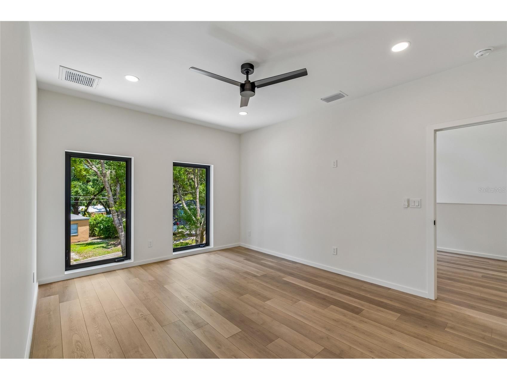 1305 Hilton Place Tampa FL 33604 TB8476383 image47