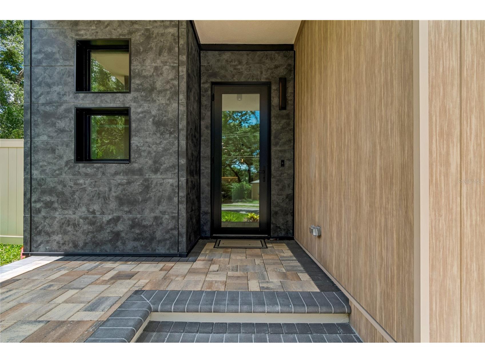 1305 Hilton Place Tampa FL 33604 TB8476383 image6