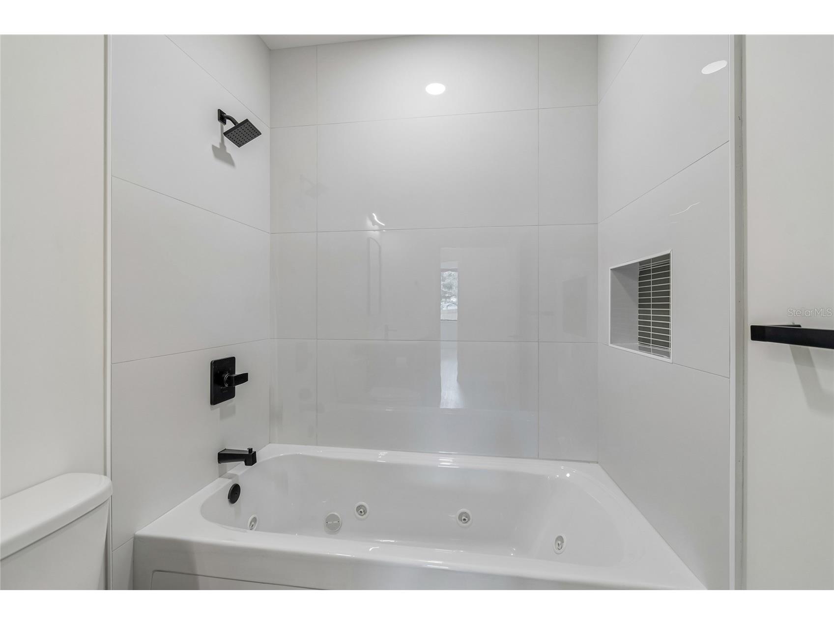 1305 Hilton Place Tampa FL 33604 TB8476383 image61