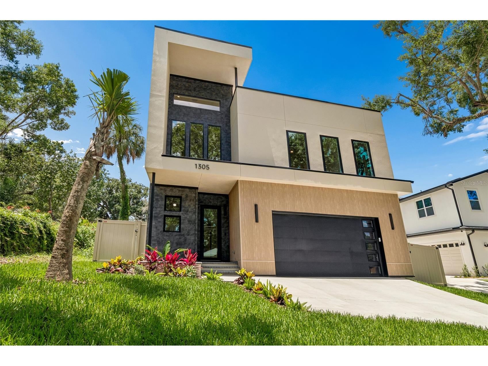 1305 Hilton Place Tampa FL 33604 TB8476383 image8
