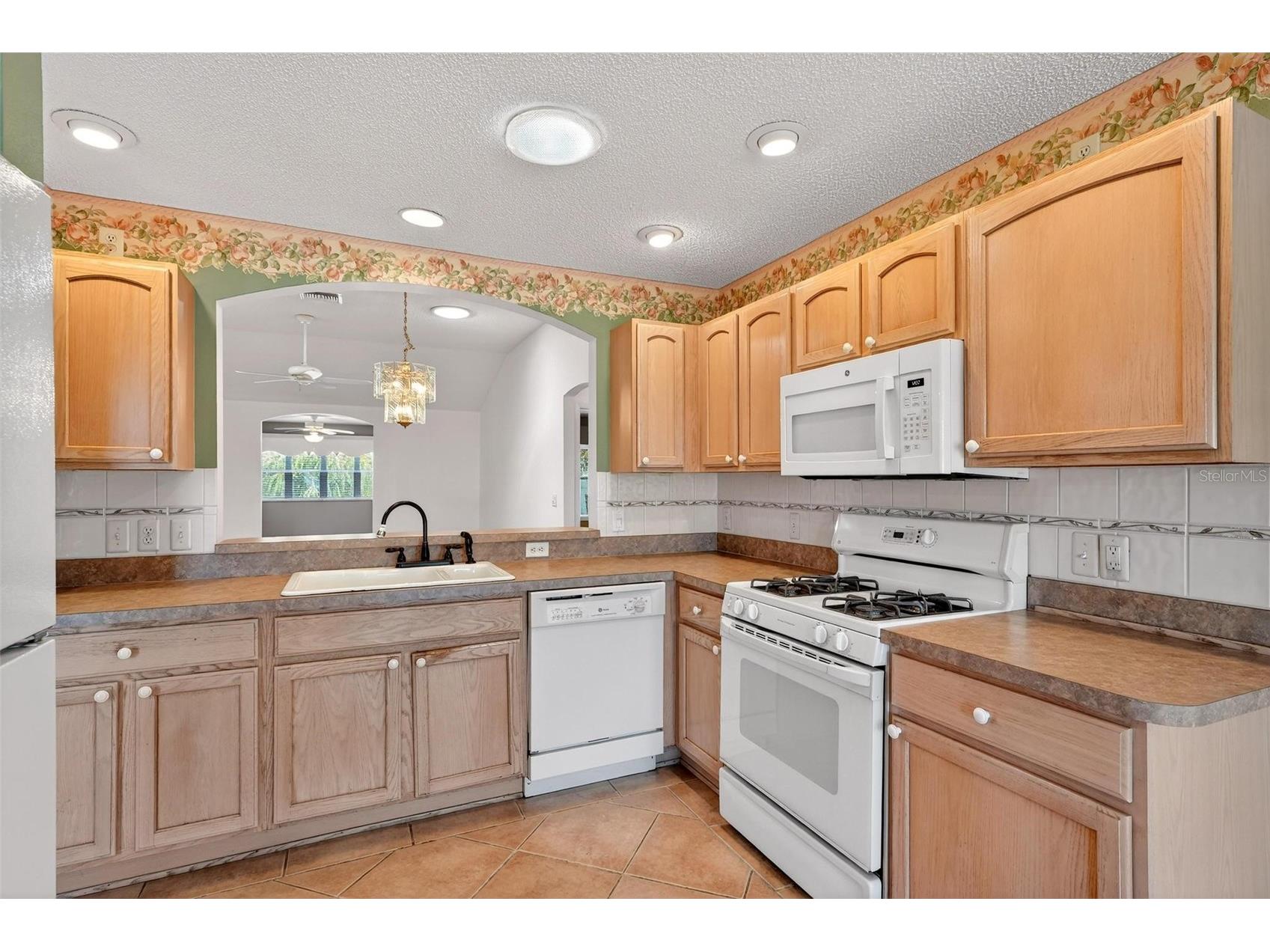 1305 La Estrellita Way The Villages FL 32162 G5107029 image22