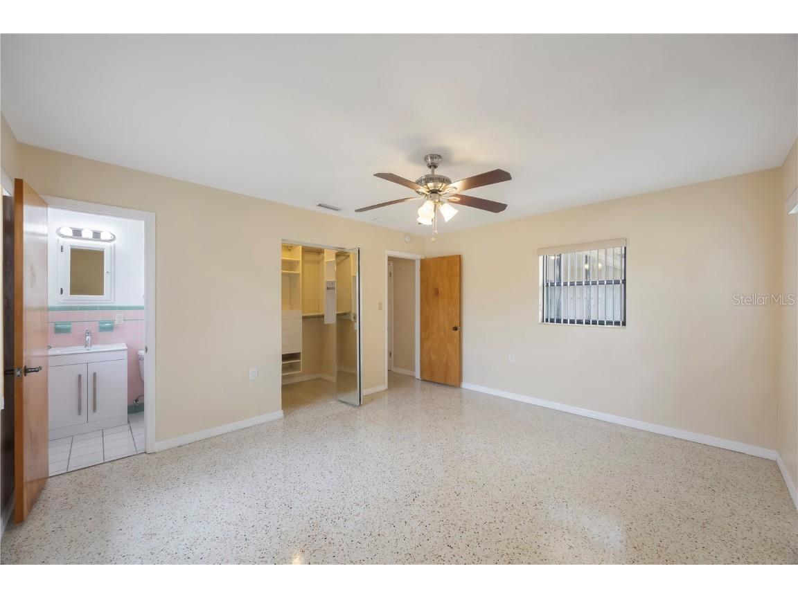 1305 Marion Drive S Saint Petersburg FL 33707 TB8393532 image19