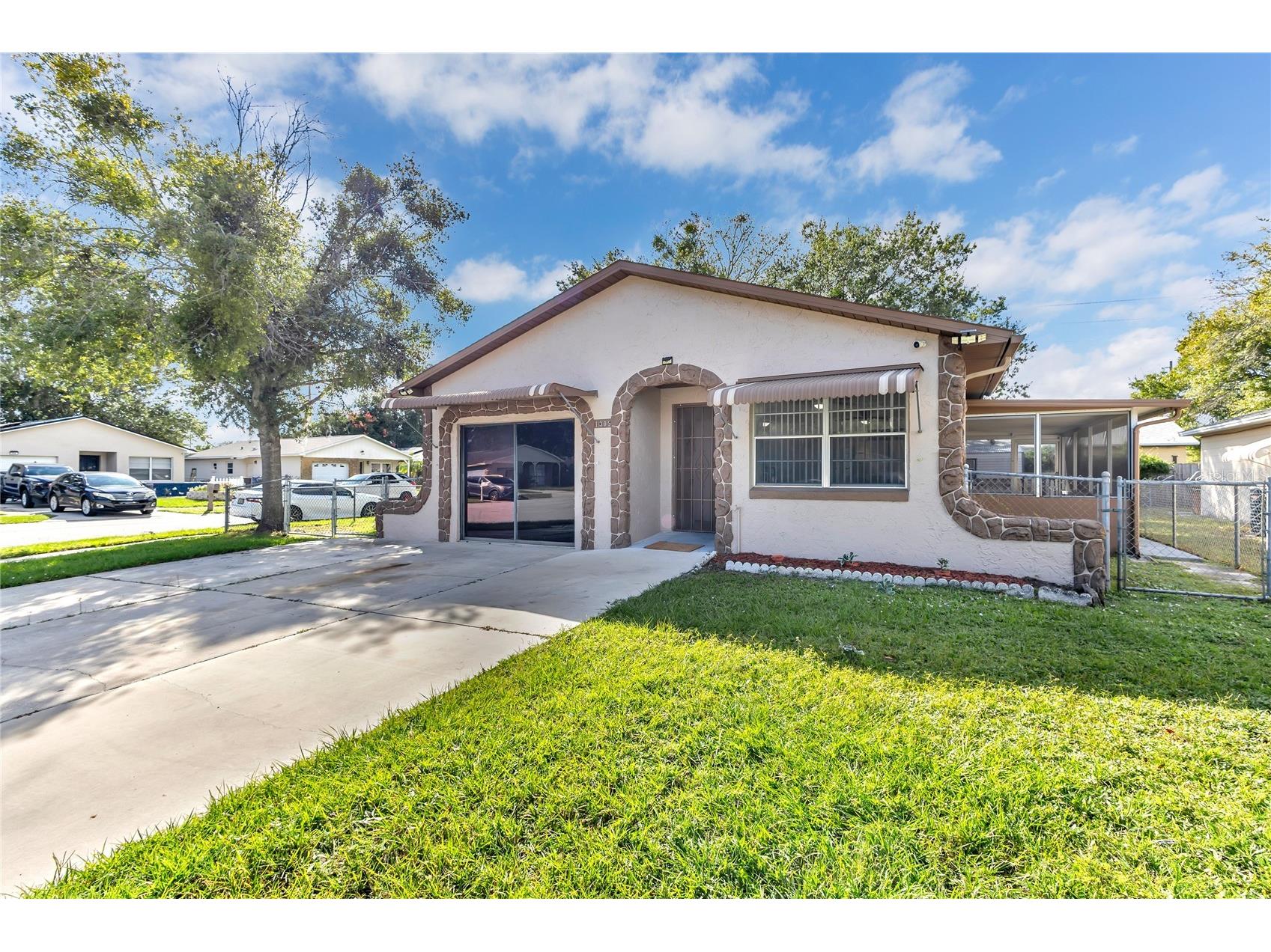 1305 Mill Creek Place Kissimmee FL 34744 S5130785 image1