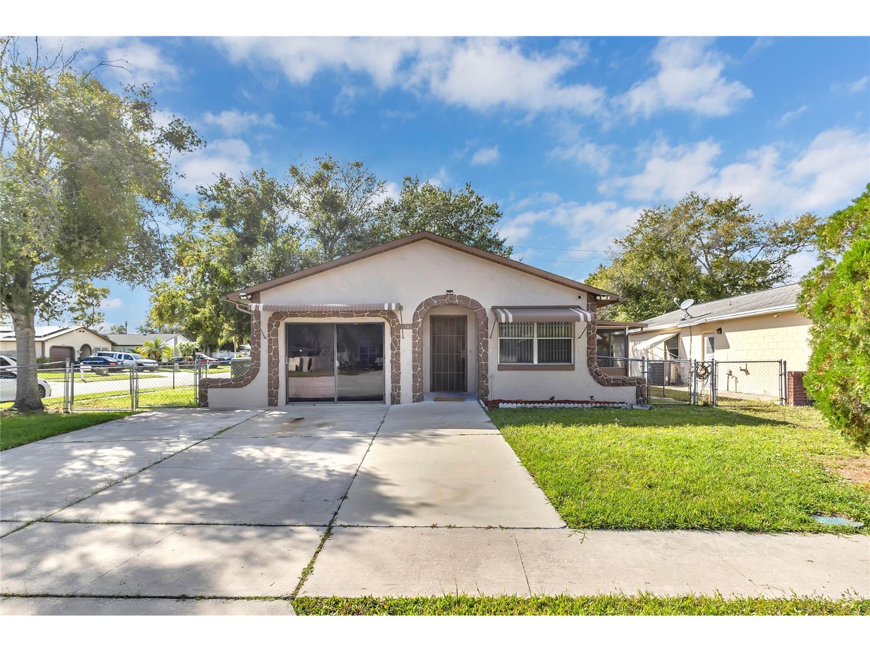 1305 Mill Creek Place Kissimmee FL 34744 S5130785 image2