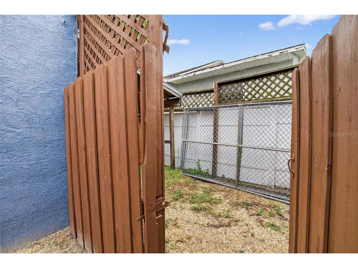 1305 N Armenia Avenue Tampa FL 33607 TB8455271 image18