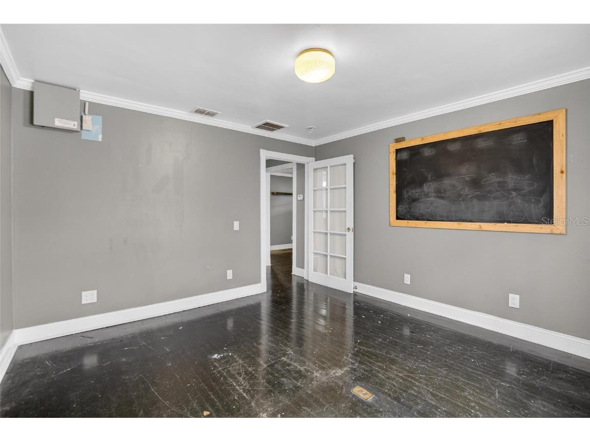 1305 N Armenia Avenue Tampa FL 33607 TB8455271 image6