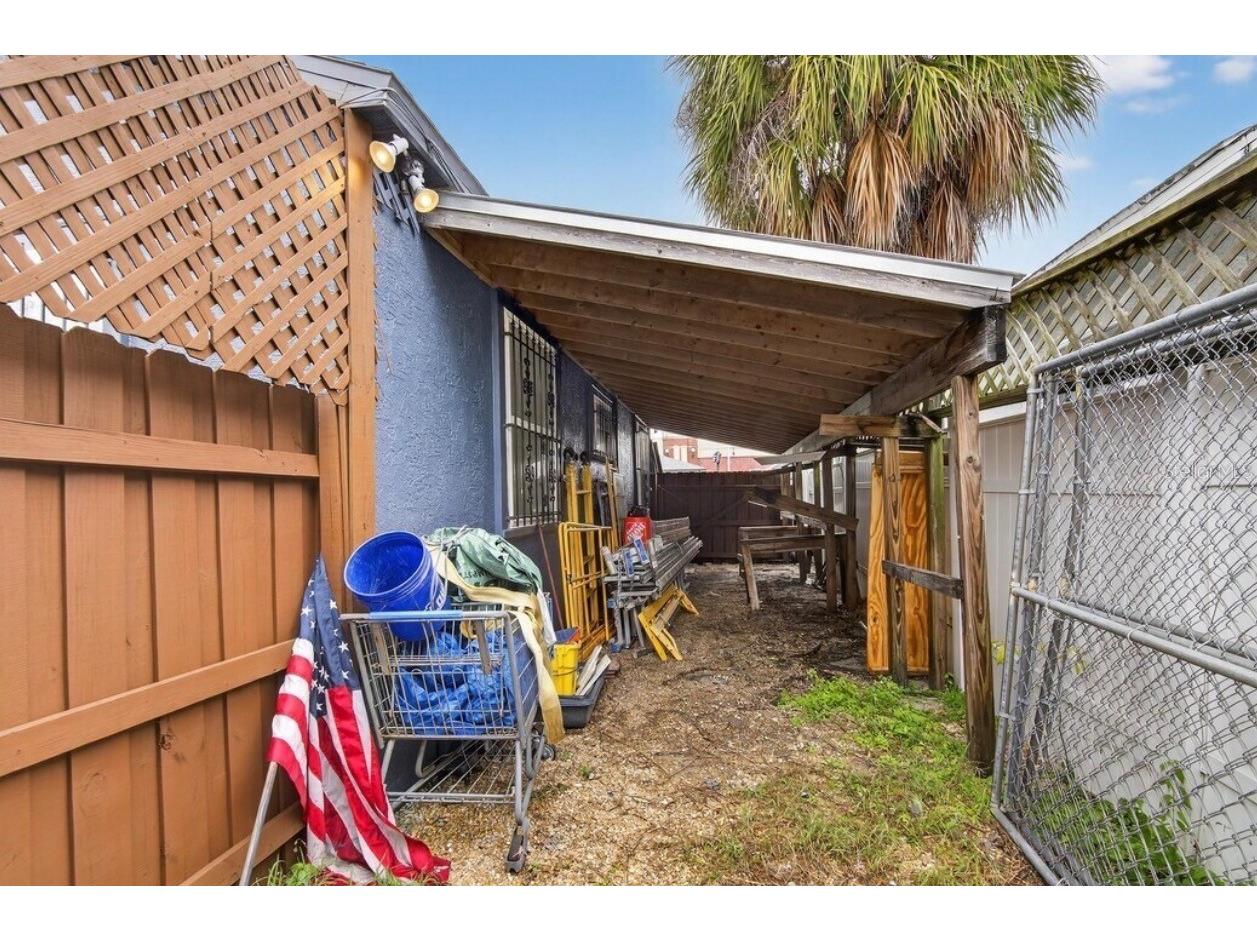 1305 N Armenia Avenue Tampa FL 33607 TB8501445 image18