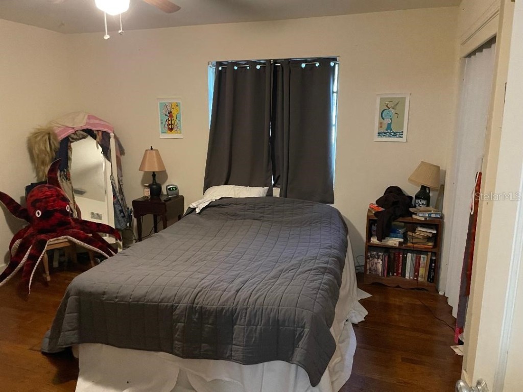 1305 NE 7th Terrace Gainesville FL 32601 GC533700 image6